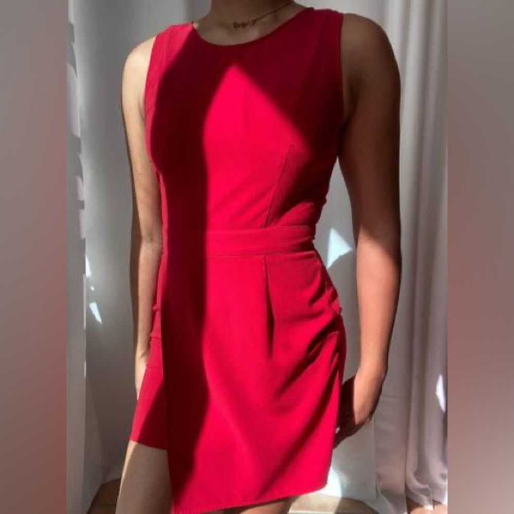 Forever 21 Exclusive Cocktail Mini Dress